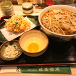 味奈登庵 - 肉南蛮そば大盛り＋かき揚げ天ぷら＋玉子！