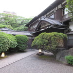 旧松本邸 - 日本館の入口