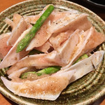 熔岩石焼 酉鳥 - やげん軟骨肉付き