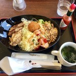 みはらし食堂 - 肉そば風タコライス ¥780
