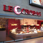 LE CROBAG - 駅構内なので便利