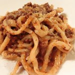 Giglio - パスタ+前菜 1365円 の岩手産短角牛腿肉を赤ワインで煮込んだソース ポロネーニャ風 シエナ伝統パスタ "イ・ピーチ"