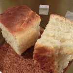 Giglio - パスタ+前菜 1365円 の自家製パン