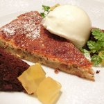 Giglio - パスタ+前菜+デザート 1680円 のクルミ入りパイ、ガトーショコラ、リコッタチーズのアイス