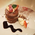 フラッグス・カフェ - ショコラシナモンショートケーキ