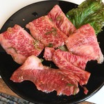 焼肉ハウス末広 - カルビ