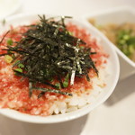 北海道ジンギスカン ちょちょ園 - 牛トロメシ