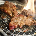 北海道ジンギスカン ちょちょ園 - 焼くべし焼くべし‼︎