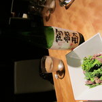 阿部勘と菜の花牛肉炒め