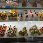 白十字　宮内店 - ショウケース②