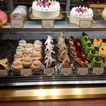 パティスリー レザネフォール 恵比寿本店 - 