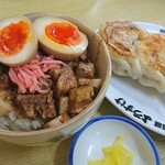 麺屋 ようすけ - チャーシュー丼と餃子