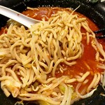 らーめん和蔵 - スープはこんな感じ^ ^麺はしっかりとしてましたよ