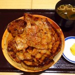 ぶたいち - ロース・バラミックス豚丼