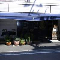 SALONE 2007 - 中華街の横浜大世界の裏にあります。