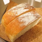 Giglio - パスタ+前菜+デザート 1900円 の自家製パン