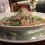 中華麺酒房 中華そば すずらん - しゃぶしゃぶ麺