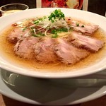 中華麺酒房 中華そば すずらん - チャーシュー麺