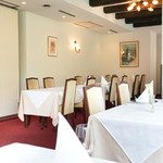 シェ・コーベ - 店内