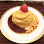 紅亭 - ドレス・ド・オムライス<夜限定10食> 2000円