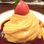 紅亭 - ドレス・ド・オムライス<夜限定10食> 2000円