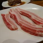 Chung Gi Wa - 料理写真:1708_Chung Gi Wa-チョンギワ- Kota Kasablanka_SAMGYOPSAL＠97,000Rp×2(サムギョプサル) 