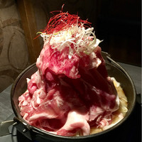 焼肉 にくなべ屋 神戸びいどろ 北野坂店 - びいどろ名物「にくなべ」白鍋 ２人前 ￥2840+税