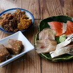 亀清 - サービスの品々