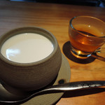 明道町中国菜 一星 - 杏仁豆腐＆フルーツティー