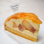 アカシエ - タルト・ペーシュ