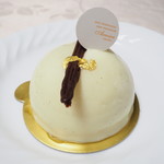 アカシエ - マキシムバニーユ