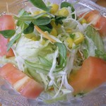 ナチュラルキッチン きらら - 島原ハーブ鶏のから揚げと車麩のカツのっけひよこ豆入りベジタブルカレー（サラダ）