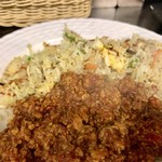 コチン ニヴァース - 