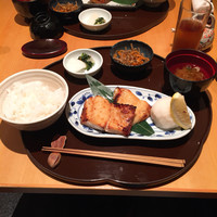 伊豆の旬 やんも 丸の内店 - 