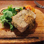 ビンゴバル - パテ・ド・カンパーニュ