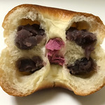 トラン・ブルー - 桜あんぱん　税込150円