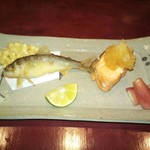 りょうりや 御旅屋 - ときしらず炭火焼　鮎