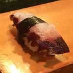 成寿司 - たこ（炙りがはいってます）