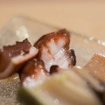 うを徳 - 播州明石（はりまあかし）章魚（たこ）櫻煮（さくらに）