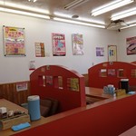 ラーメン山岡家 - 店内