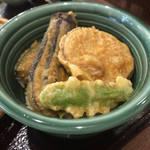 Teuchi Soba Makado - ミニ野菜天丼