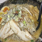 Aka Ji Ramen - 元祖 男爵 味噌ラーメン 820円+税