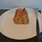 アキヒサ ハンダ - 今日も美味しいパン