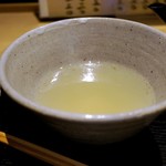 つきじ 文化人 - 食後には、蕎麦湯を入れて
