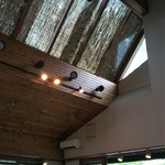 軽井沢 川上庵 - 吹き抜けで開放感があります