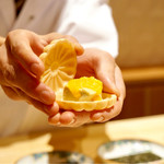 銀座 しのはら - ☆フォアグラとマンゴーの最中