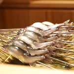 銀座 しのはら - 串焼きにします。