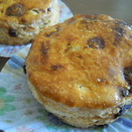 Sakai - レーズンのスコーンクリームチーズ風味　150円