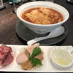 Mensoubou Reo - 木桶醤油拉麺大盛
