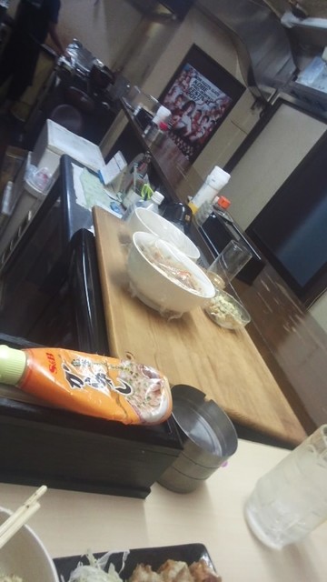 Tebasaki Yocchan Shinsaibashi Ten photo 3